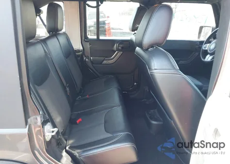 2018 Jeep Wrangler Jk Unlimited Freedom Edition 4X4 z USA, uszkodzony, nr VIN 1C4BJWDG8JL858834